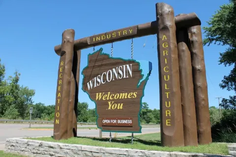 A sign welcoming nurses to Wisconsin
